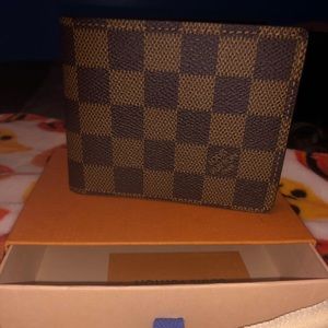 Louis Vuitton Men’s Wallet